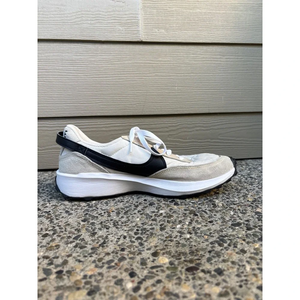 Nike Waffle Debut Womens Sail White Black Sneakers DH9523-102 Size 11